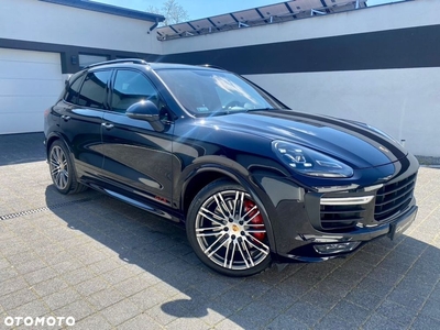 Porsche Cayenne GTS