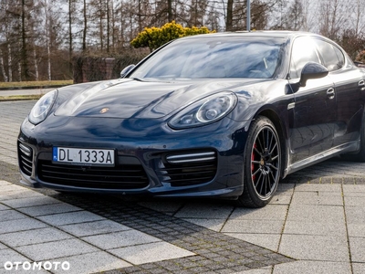 Porsche Panamera GTS