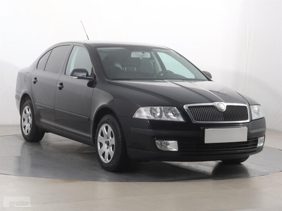 Skoda Octavia II , Klimatronic, Parktronic,ALU