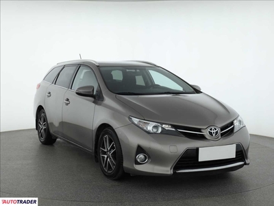 Toyota Auris 1.4 88 KM 2014r. (Piaseczno)