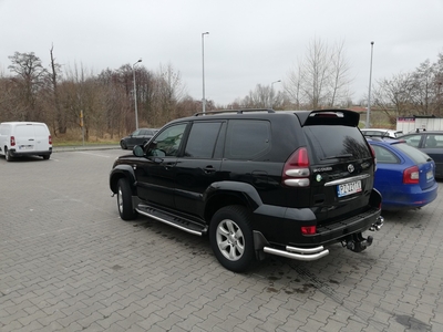 Toyota Land Cruiser IV 3,0 D SOL NAVI AUT KOMBI 8-OSOBOWY