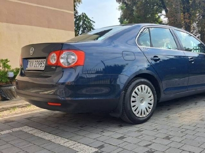 Volkswagen Jetta 1.6 fsi