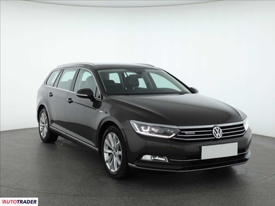 Volkswagen Passat 2.0 236 KM 2016r. (Piaseczno)