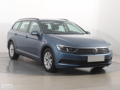 Volkswagen Passat B8 , Salon Polska, 1. Właściciel, VAT 23%, Navi, Klimatronic,