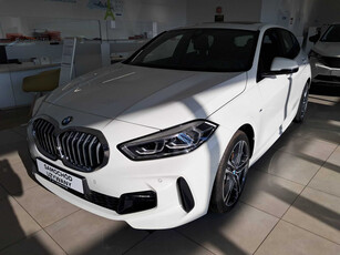 BMW 1 2023 118i 5641km M Sport