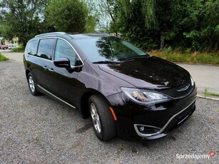 Chrysler Pacifica 2017 3,6 - Zadbana, Metalik, Dla Rodziny