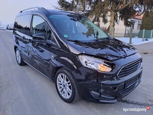 Ford Tourneo courier 2015r super autko