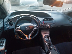 Honda Civic 2006 2.2 i