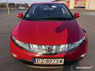 Honda Civic VIII UFO 1.8 Sport