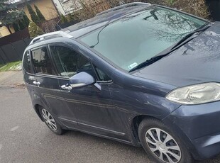 Honda vr.v 1.7 gaz sekfencja 6 osobowy