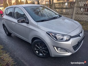 Hyundai i20 lift oryginalny przebieg i lakier