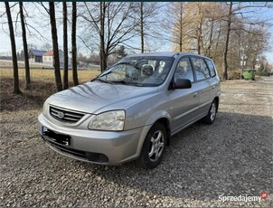 Kia carens 1.6 LPG !