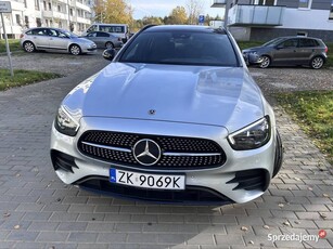 Mercedes AMG e300de hybryd plug-in 306koni zamiana