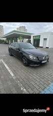 Mercedes-Benz CDI polift limuzyna E-200 manetki, LED-y