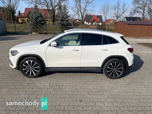 Mercedes-Benz GLA-Klasa 2.0 AMT 4WD