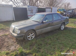 Mercedes E220 w124 2.2 benzyna nie odpala