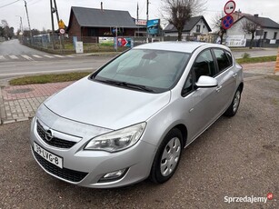 Opel Astra 1.4 T-Benzyna