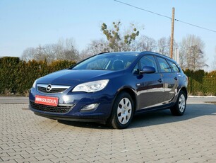 Opel Astra J 1.4 100KM Kombi Edition -