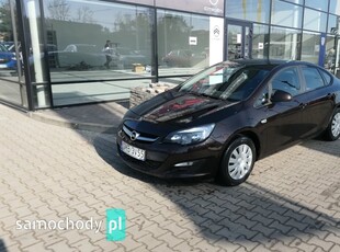 Opel Astra J