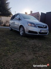 Opel Zafira B 2007 1.9 120km