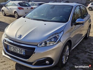 Peugeot 208 1.2 2016r