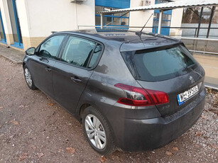 Peugeot 308 2018 1.2 PureTech 38492km Allure