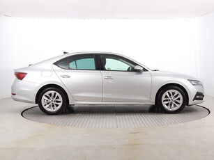 Skoda Octavia 2020 1.5 TSI 81941km Ambition