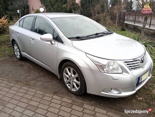 Sprzedam śliczną Toyotę Avensis WERSJA PRESTIŻ