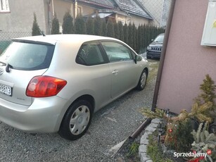 Sprzedam Toyote Auris