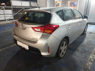 Toyota Auris 2014 1.3 Dual VVT