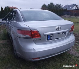 Toyota Avensis T27 2010 benzyna +gaz