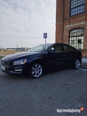 Volvo S60 2016r 2.0 Benzyna 245koni Automat Alufelgi Nowe Opony Nawigacja