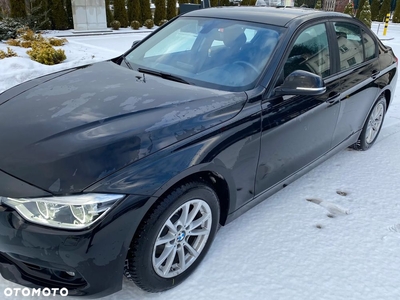 BMW Seria 3 318i