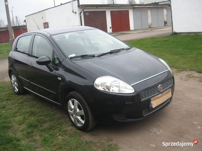 FAJNY FIAT GRANDE PUNTO 1,4 8V