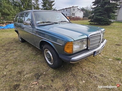 Mercedes W123 300 Turbodiesel