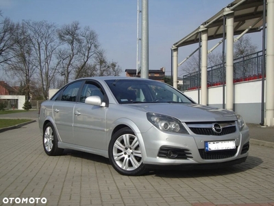 Opel Vectra GTS 1.9 CDTI Elegance