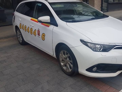 Toyota Auris taxi