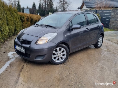 Toyota Yaris benzyna 1.3