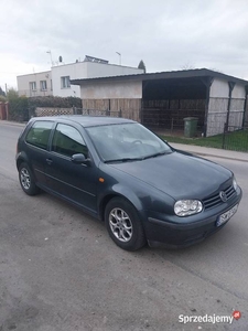 Volkswagen Golf 4 1.6 16v Sr. Czytaj opis.