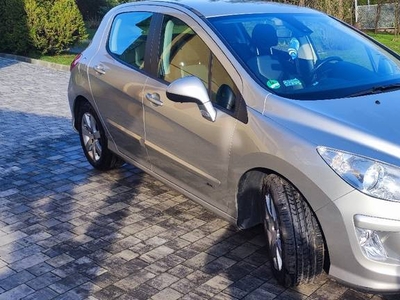 Zadbany Peugeot 308 1600 benz