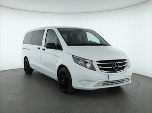 Mercedes-Benz Vito W447 Tourer, 8 miejsc, Lang, SELECT, Napęd na przednie koła,