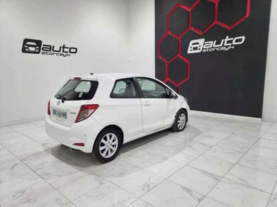 Toyota Yaris III Hatchback 5d Facelifting 1.0 VVT-i 69KM 2014