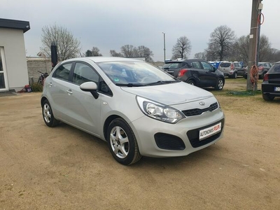 KIA RIO 1.4 109 KM KLIMA 119 TYS! ELEKTRYKA ZADBANA