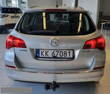 Opel Astra Serwisowany w ASO! Hak!