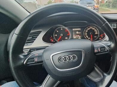 Sprzedam Audi A4 B8 rok 2012