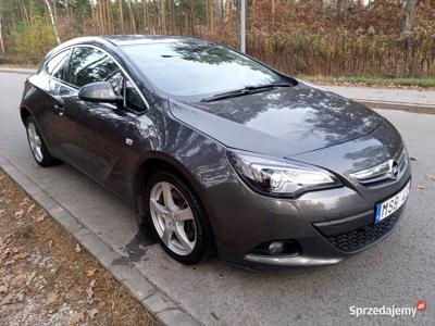 Opel Astra J GTC 2.0 165PS Bogata wersja Pewny przebieg