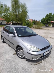 Ford Focus 1.6 benzyna