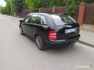 Škoda Fabia 1.2 kombi, hak. Salon Polska. Ważne opłaty.