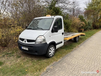 Renault master autolaweta laweta pomoc drogowa najazd zamian