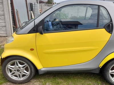 Sprzedam smarta fortwo 0.6 benzyna